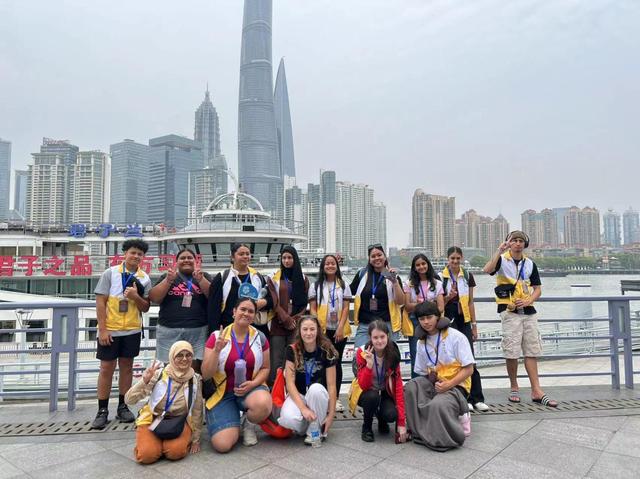 新西兰青少年在中国的文化交流之旅：从上海到北京的教育体验